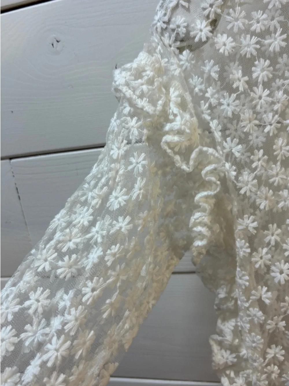 SISTER JANE White Floral Lace Blouse Size S - Picture 4 of 12